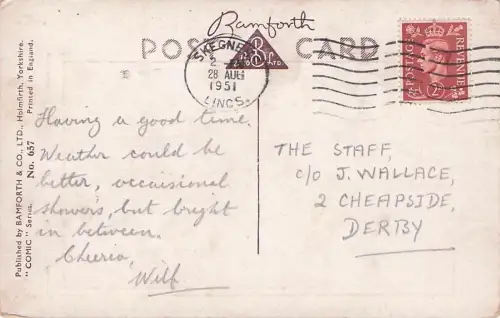 "STANDING ROOM ONLY DOWN HERE, MISSUS!!" -794994