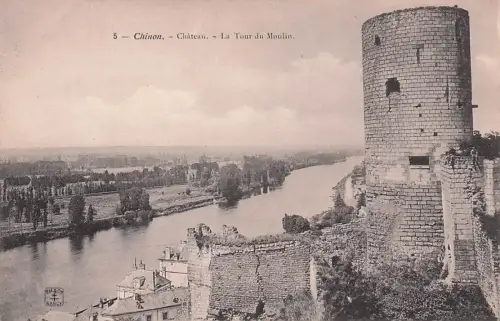 Cartes postales Chinon Le Chateau La Tour du Moulin -795216