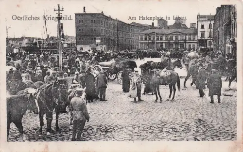 Ak Libau auf dem Hafenplatz 1 Wk Liepāja Kurland Lettland Marine Schiffspost -797218