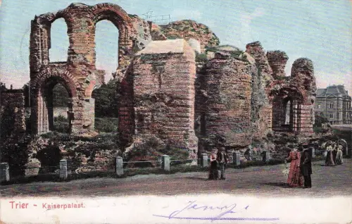 Trier - Römischer Kaiserpalas -797454