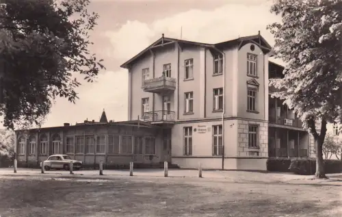 AK / Ansichtskarte Graal Mueritz Ostseebad FDGB Erholungsheim Seeschloss Kat. Seeheilbad Graal Mueritz -797572