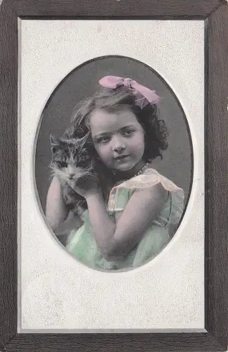 AK Mädchen posiert mit Katze -797854