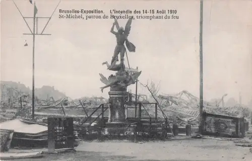 Bruxelles-Exposition. L'Incendie des 14-15 Août 1910 St-Michel, patron de Bruxelles, triomphant du feu -799412