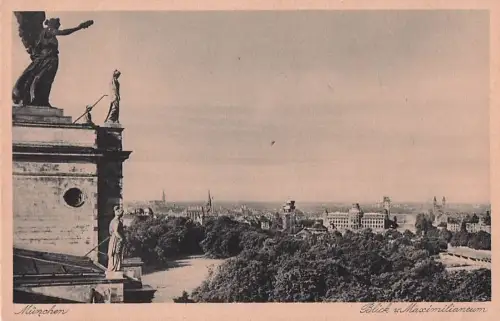 München Standpunkt: Blick vom Maximilianeum -800152