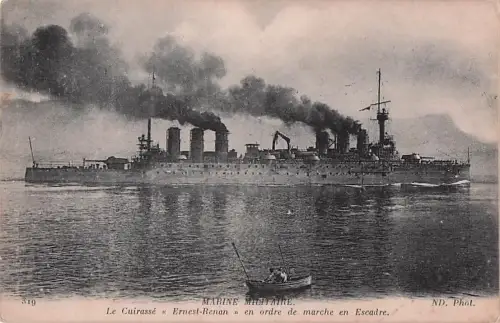 MARINE MILITAIRE. Le Cuirassé « Ernest-Renan en ordre de marche en Escadre. -800688