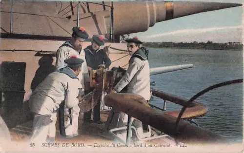 25 SCENES DE BORD. -Exercice du Canon à Bord d'un Cuirassé. LL. -800782