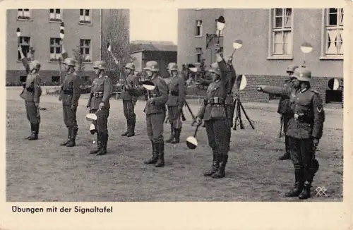 Übungen mit der Signaltafel -800886