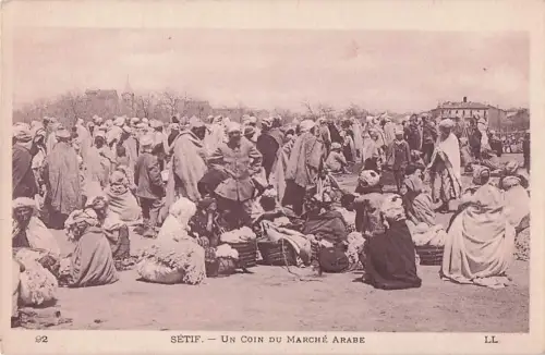 SÉTIF. UN COIN DU MARCHÉ ARABE -801070