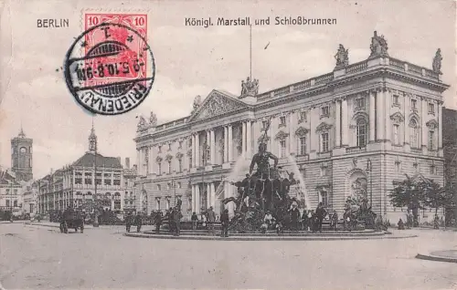 BERLIN Königl. Marstall, und Schloßbrunnen -802224