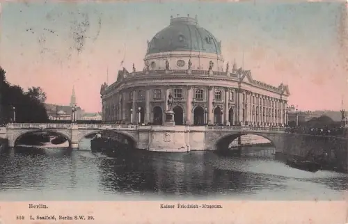 Berlin. Kaiser Friedrich Museum. -802282