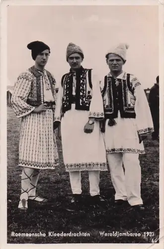 Roemeensche Kleederdrachten Wereldjamboree 1937 -802552