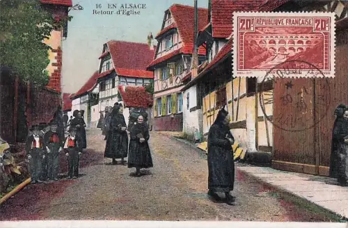 16 EN ALSACE Retour d'Eglise -802574