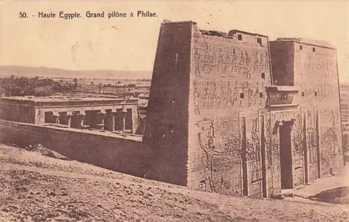 30. Haute Egypte. Grand pilône à Philae. -802940