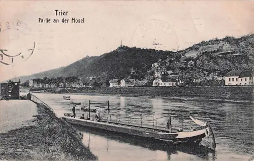 Trier Fartie an der Mosel -803116