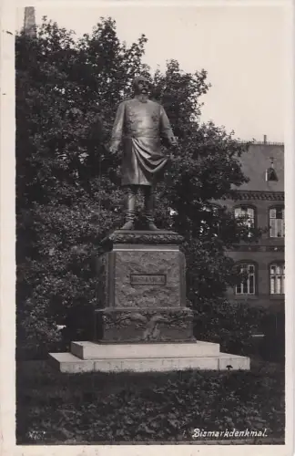 Bismarkdenkmal. -803296
