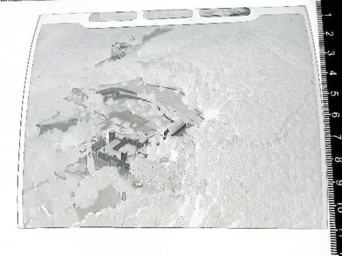 Jugenheim (bekannt durch das Schloss Heiligenberg) -