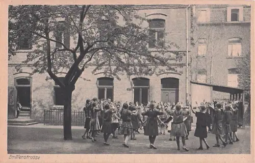 AK / Ansichtskarte Essen__Ruhr Lyzeum Emelienstrasse -803902