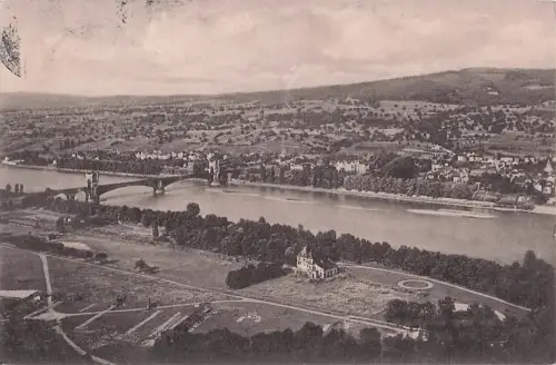 Blick vom Rittersturz auf Horchheim mit der Eisenbahnbrücke. -803922