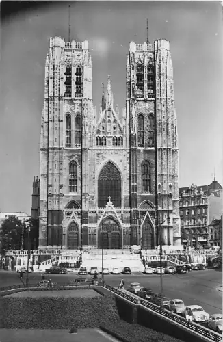 Bruxelles, Facade de l'église St. Gudule, -803798