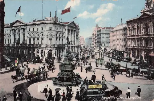 Piccadilly Circus. London. -804422