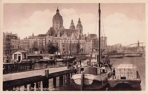 Amsterdam, Prins Hendrikkade. -804602