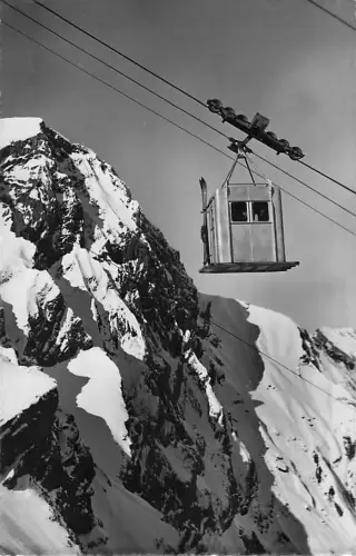 Adelboden. Luftseilbahn Birg-Engstligenalp. Fizer. -805188