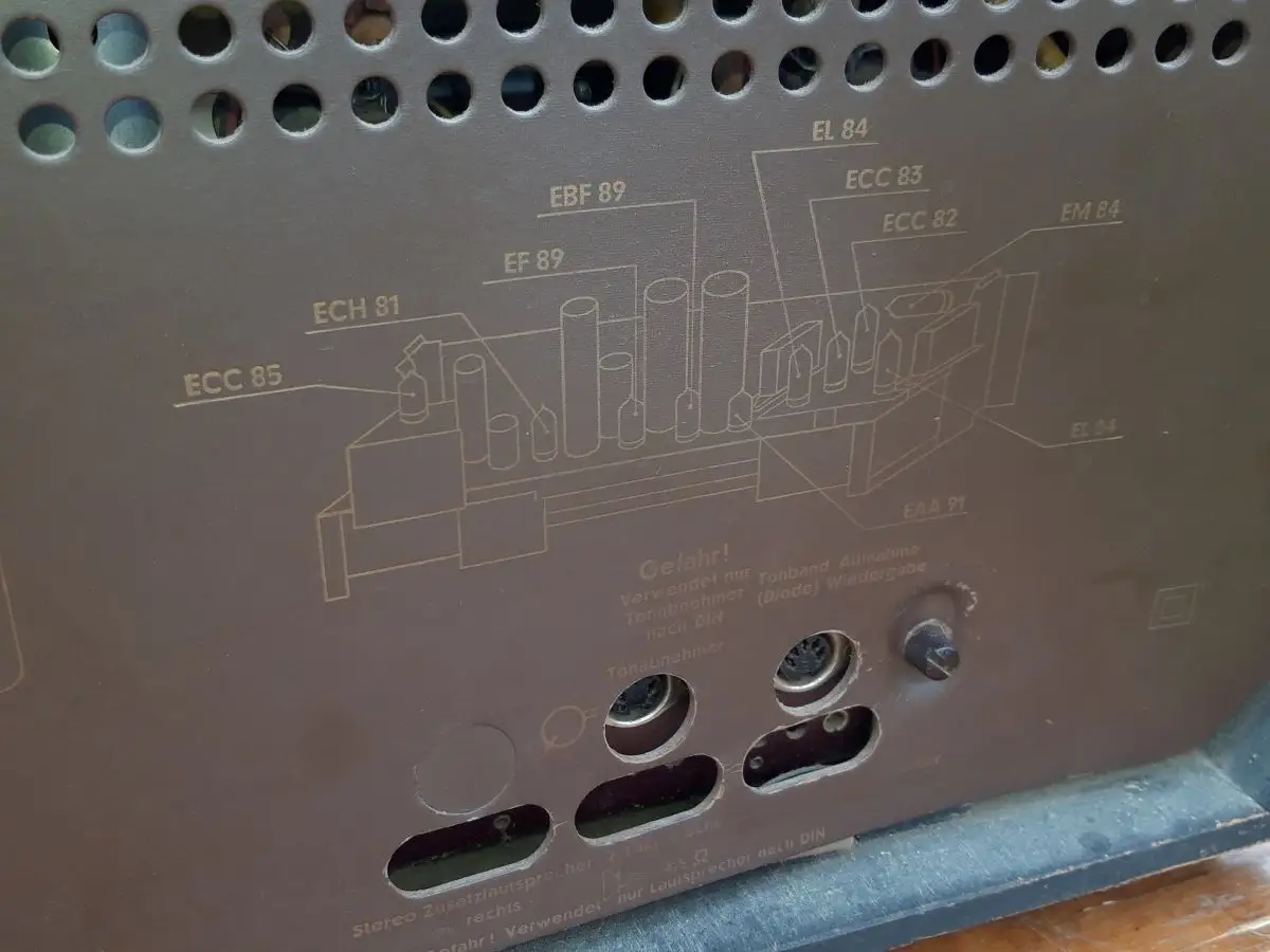 Nordmende Tannhäuser Stereo T.Nr. U330 - Röhrenradio 20