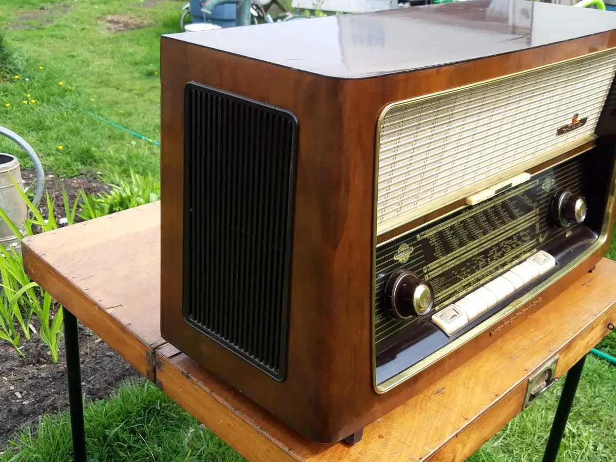 Nordmende Tannhäuser Stereo T.Nr. U330 - Röhrenradio 5