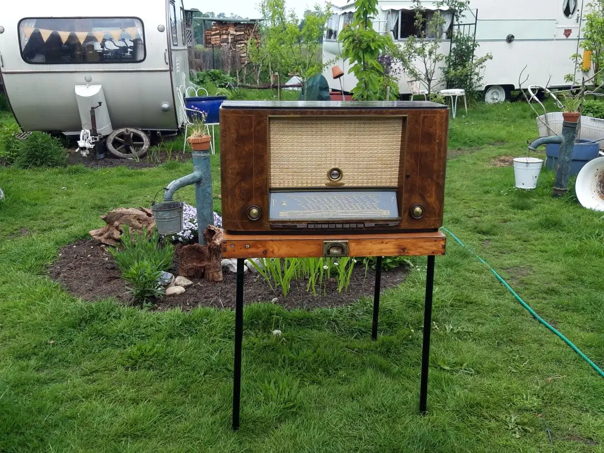 Grundig Typ 5005W - Röhrenradio 2