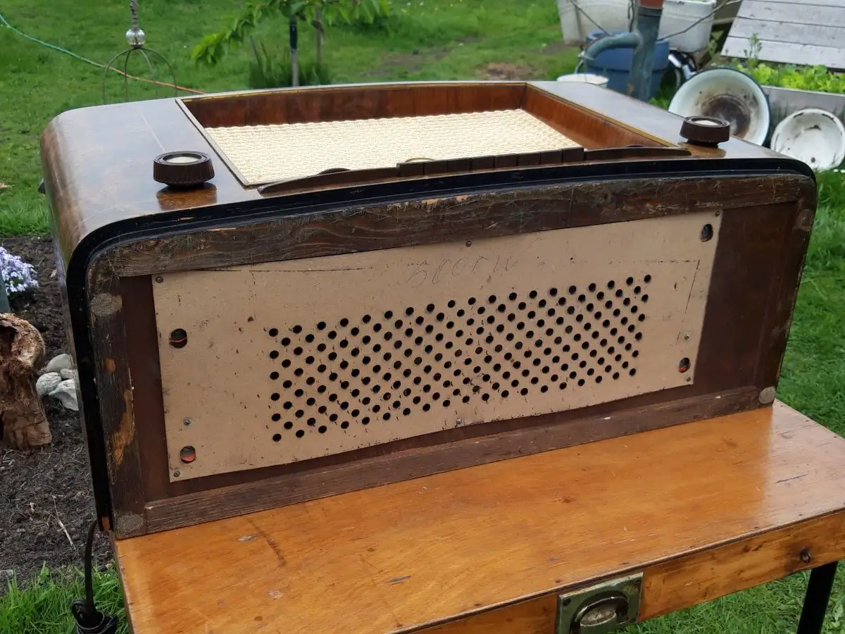 Grundig Typ 5005W - Röhrenradio 26