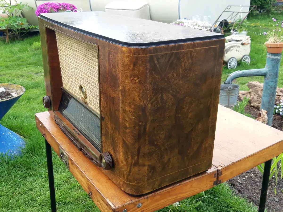 Grundig Typ 5005W - Röhrenradio 4