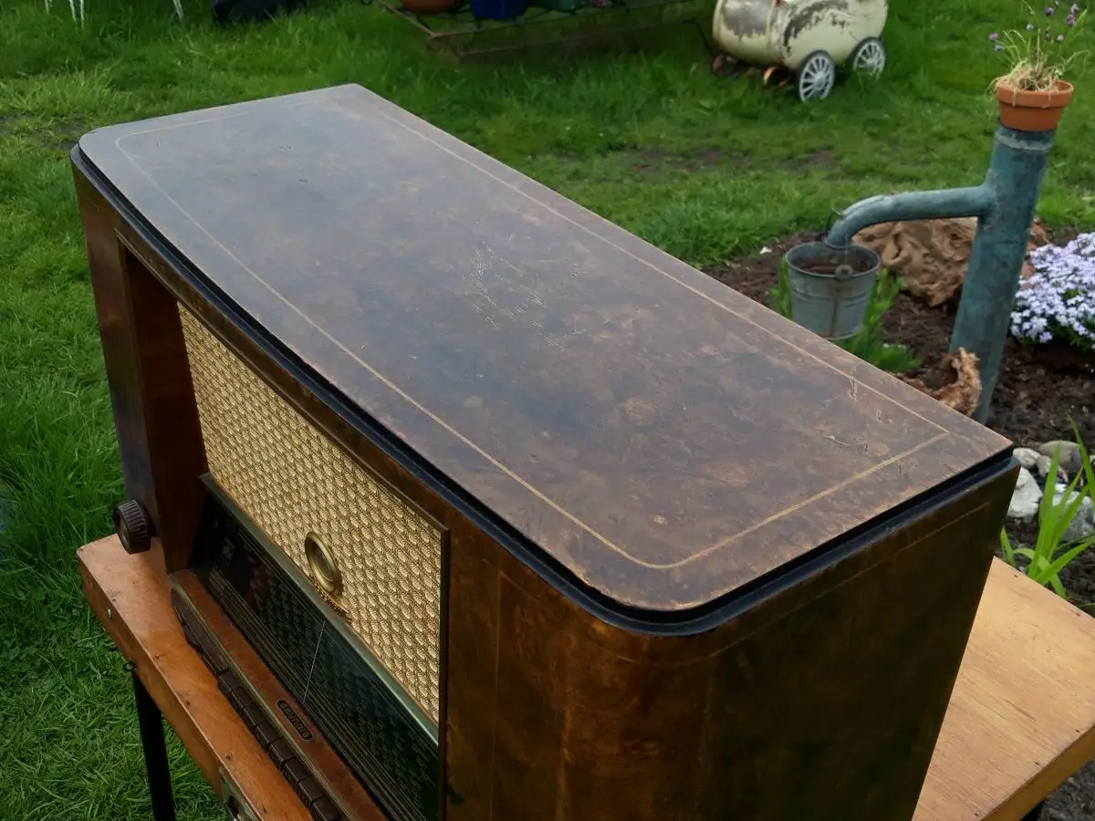 Grundig Typ 5005W - Röhrenradio 8