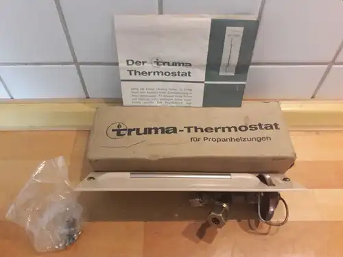 Original Truma Thermostat in original Karton mit original Schrauben und Begleitzettel  für Oldtimer Wohnwagen  - UNBENUTZT!