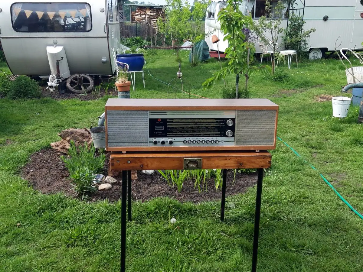 Philips Capella Reverbeo 770 Vollstereo – Eines der letzten Röhrenradios 1