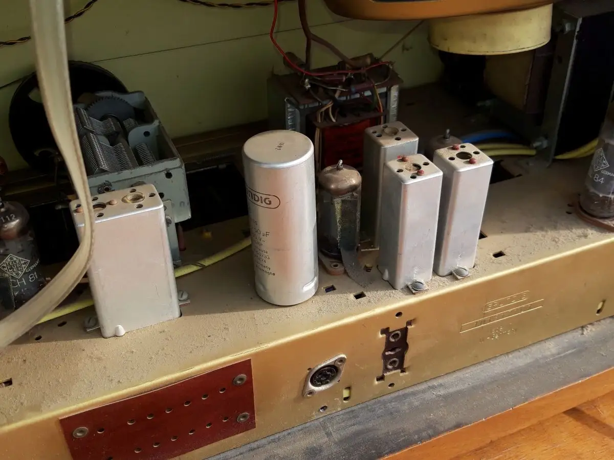 Grundig Type 3090/56 „Fern-Dirigent“ - seltenes, helles Gehäuse - Röhrenradio 16