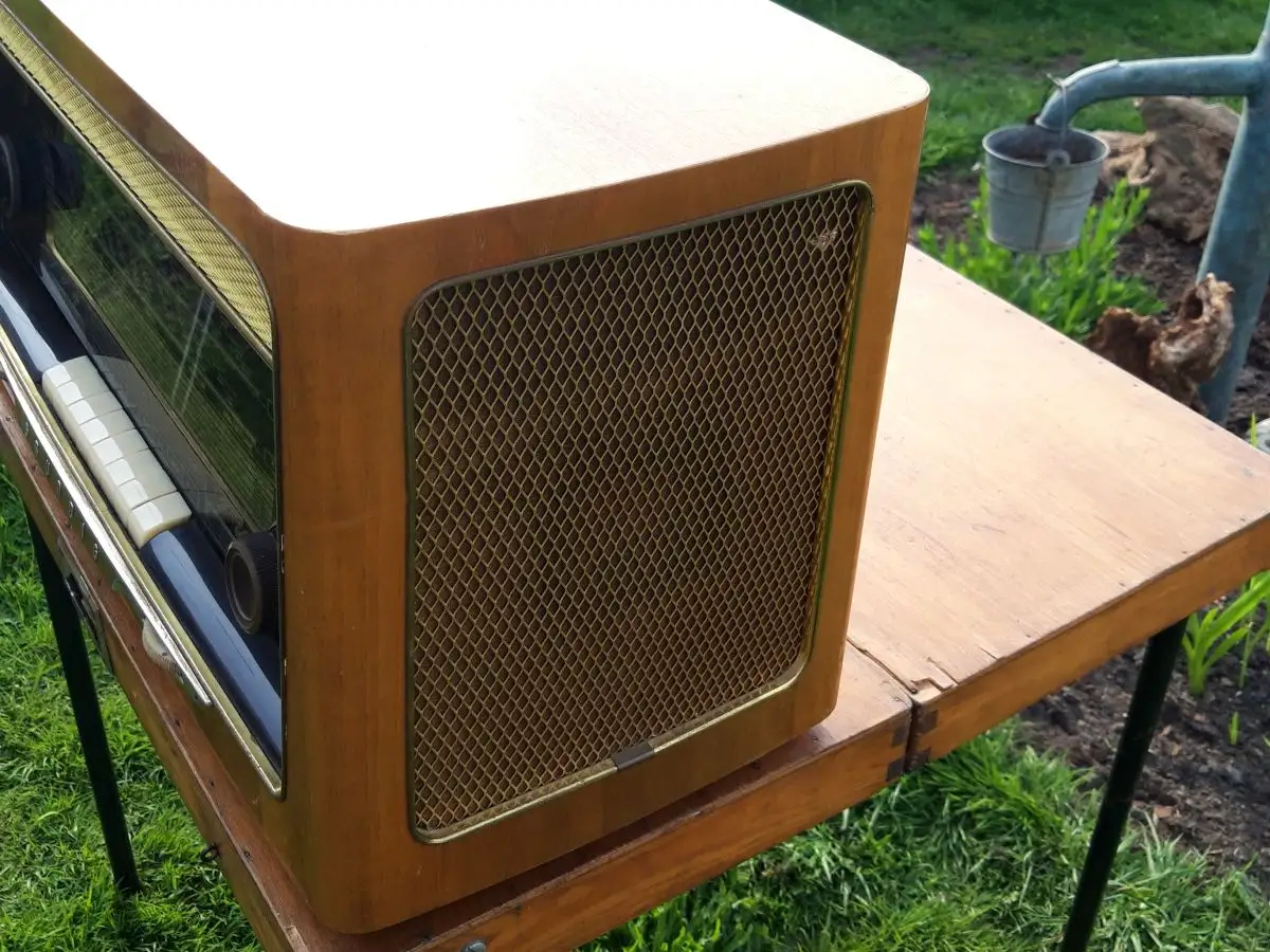  Grundig Type 3090/56 „Fern-Dirigent“ - seltenes, helles Gehäuse - Röhrenradio 4