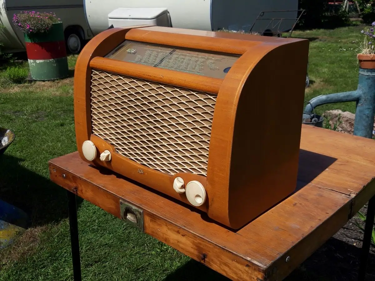 Nr. 19 AGA and Aga-Baltic Radio – Typ 1842 – Baujahr 1942 - Schweden - Röhrenradio 3