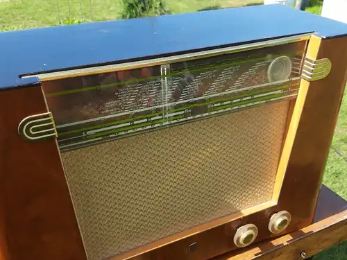 Nr. 24 Philips Jupiter BD500A-07 Ausführung EU - Baujahr ca 1950/51 - Röhrenradio