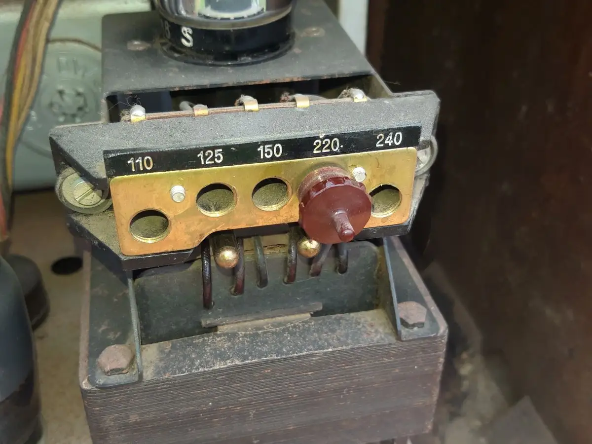Nr. 29 Saba 446 WLK  – Baujahr 1937/38 - Röhrenradio - RARITÄT 21