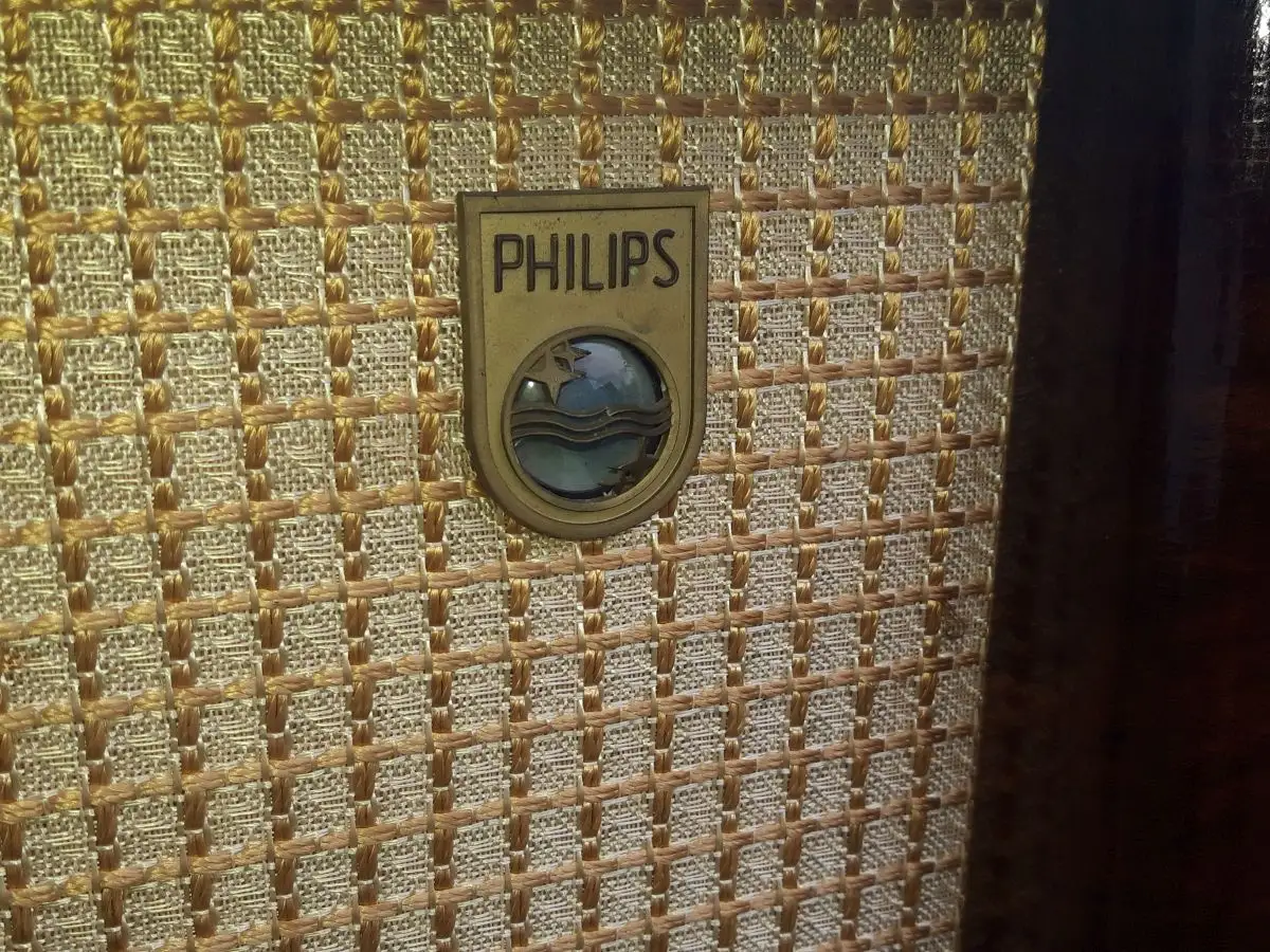 Nr. 32 Philips Saturn 53 Typ BD 624 A – Baujahr 1952/53 - Röhrenradio   11