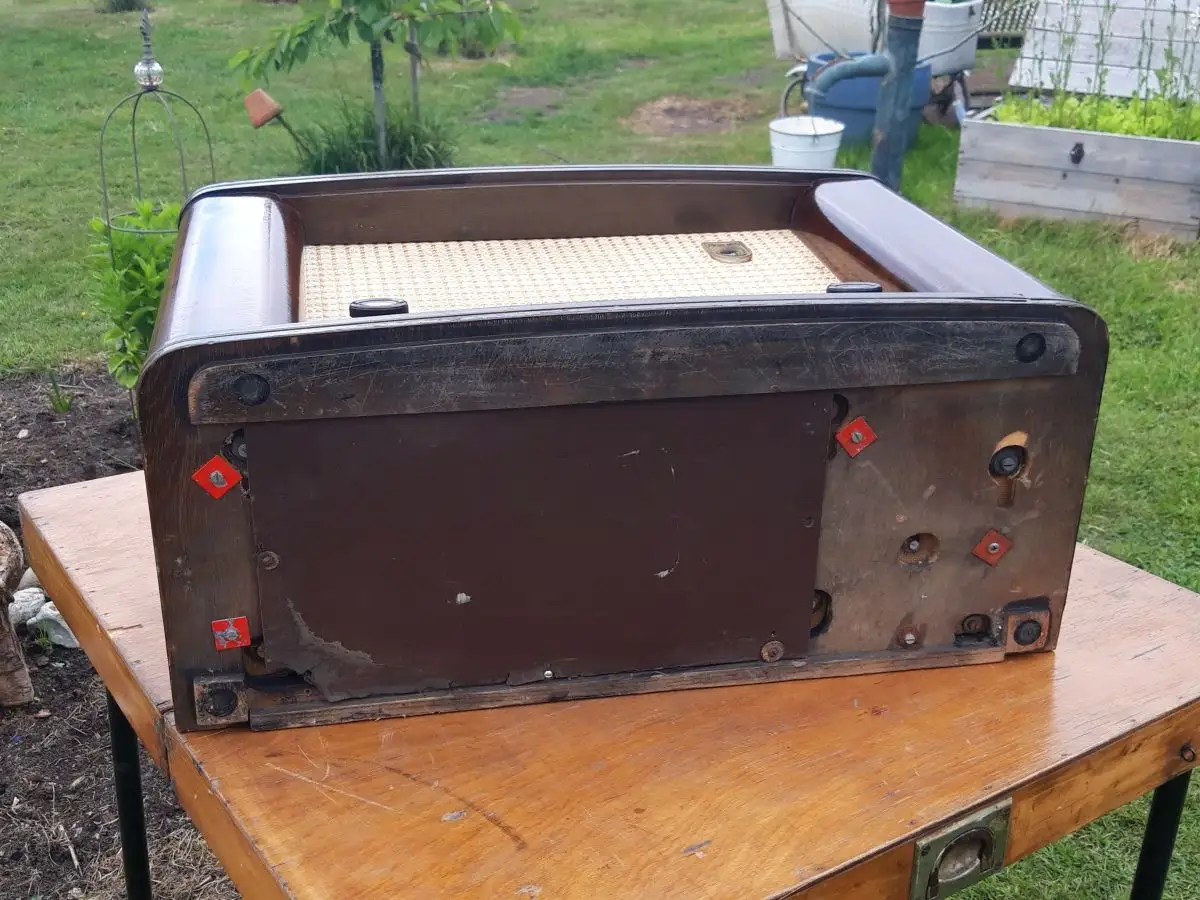 Nr. 32 Philips Saturn 53 Typ BD 624 A – Baujahr 1952/53 - Röhrenradio   22