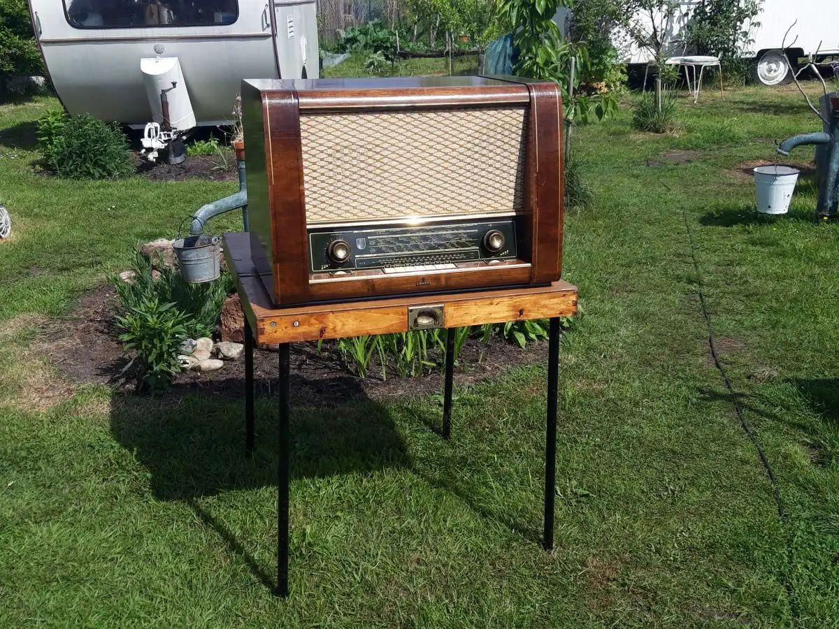 Nr. 33 Siemens Phonosuper K43 mit Plattenspieler und original Schaltplan – Baujahr 1954/55 - Röhrenradio   1