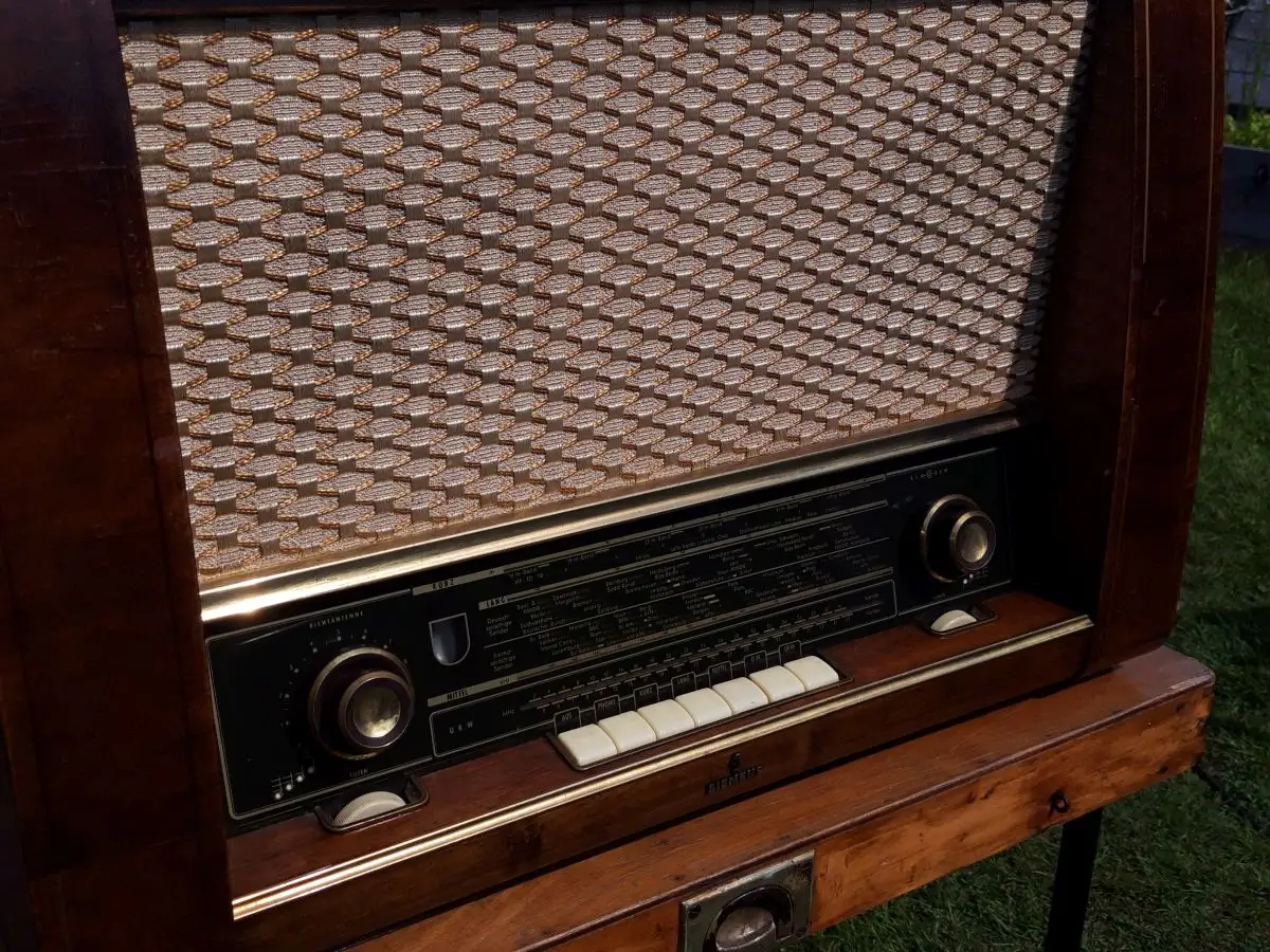 Nr. 33 Siemens Phonosuper K43 mit Plattenspieler und original Schaltplan – Baujahr 1954/55 - Röhrenradio   10