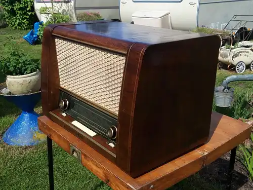 Nr. 33 Siemens Phonosuper K43 mit Plattenspieler und original Schaltplan – Baujahr 1954/55 - Röhrenradio  