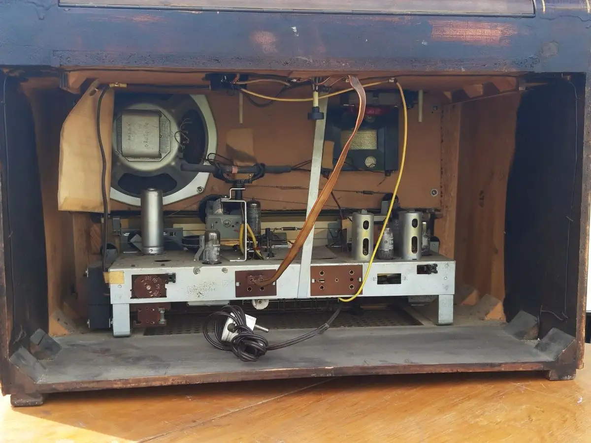 Nr. 33 Siemens Phonosuper K43 mit Plattenspieler und original Schaltplan – Baujahr 1954/55 - Röhrenradio   15