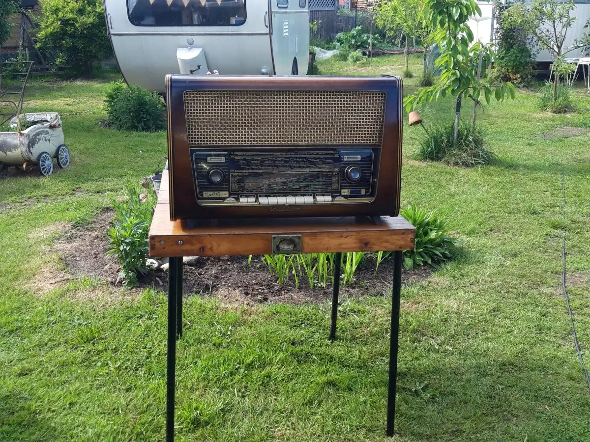 Nr. 37 Schaub-Lorenz Savoy 59 Typ 17010 – Baujahr 1958 – 60  - Röhrenradio   1