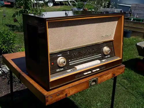 Nr. 42 Saba-Meersburg Automatic 125 Stereo mit original Schaltplan – Baujahr 1960/61 - Röhrenradio  