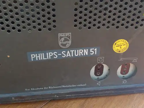 Nr. 44 Philips Saturn 51 BD612A-22 – Baujahr 1951/52 - Röhrenradio  
