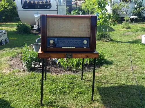 Nr. 46 Siemens Luxus-Super 54 Type 1135W – Baujahr 1954 - Röhrenradio  