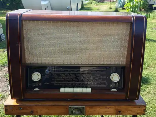 Nr. 46 Siemens Luxus-Super 54 Type 1135W – Baujahr 1954 - Röhrenradio  